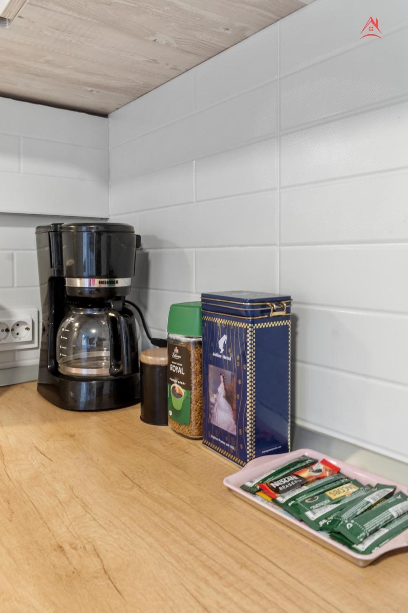 Central Town Cosy Apartment Bucarest Esterno foto