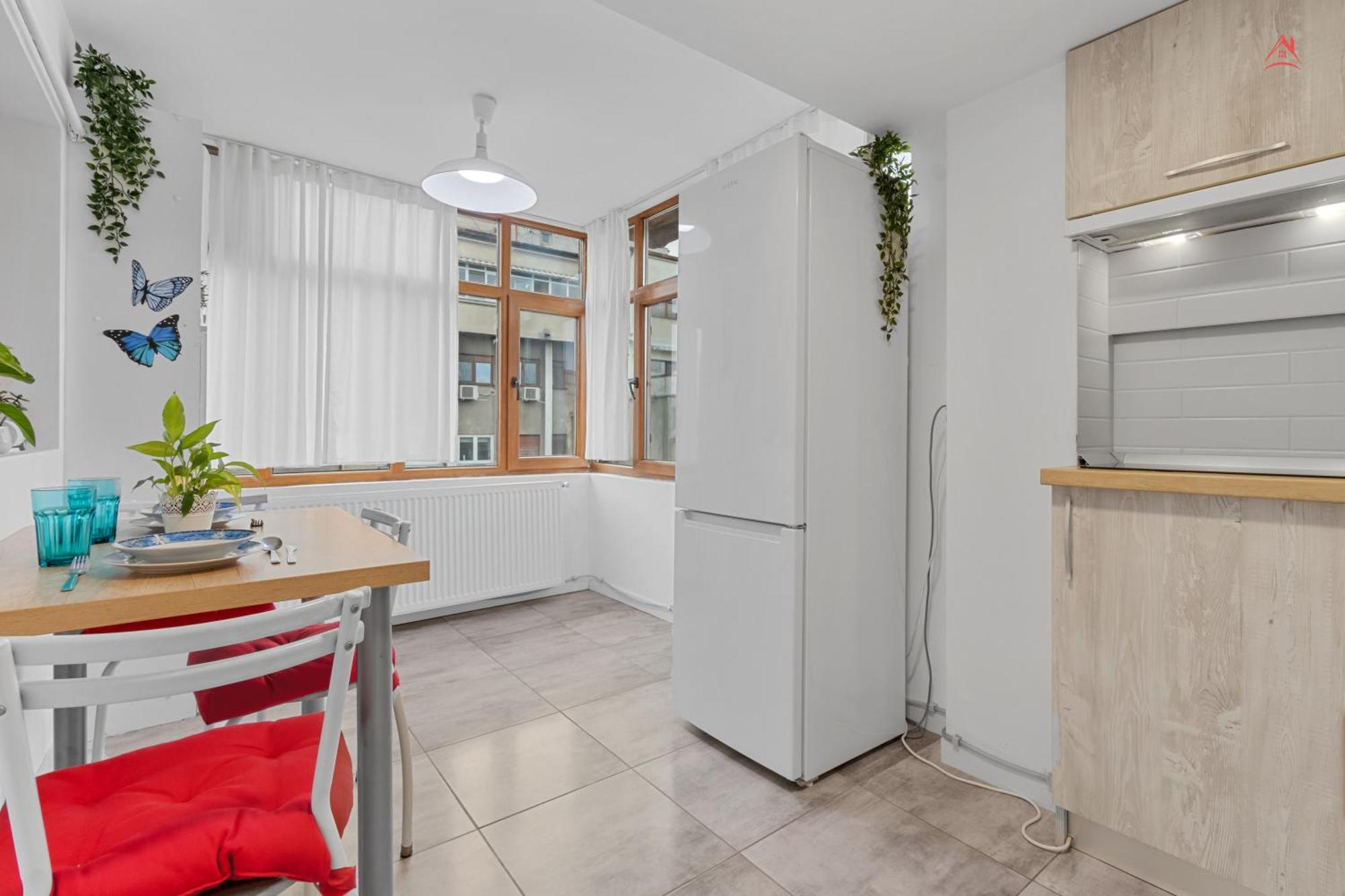 Central Town Cosy Apartment Bucarest Esterno foto