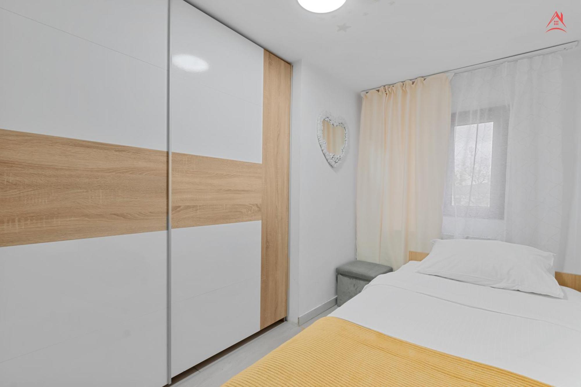 Central Town Cosy Apartment Bucarest Esterno foto
